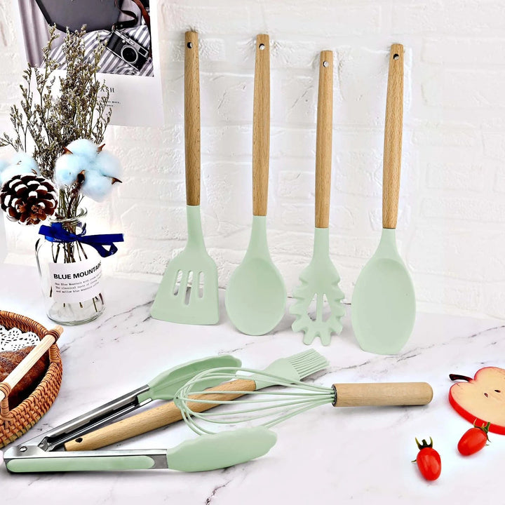 12-piece Wooden Handle Non-Stick Kitchen Utensils